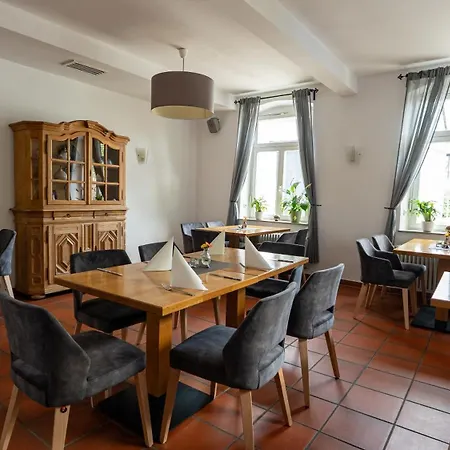 Gasthaus zum Halbmond-2